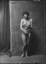 Isadora Duncan dancer,fabric,clothing,women,performers,nudes,Arnold Genthe,1915 picture