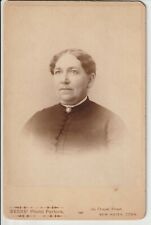 Cabinet Card a lady 1887 dated Beers Photo Parlors of 762 Chapel St New Haven CT picture