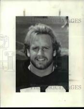 1983 Press Photo Football player-Bob Golic - cvb39749 picture