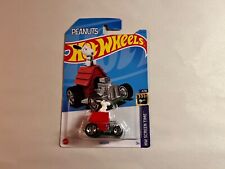 2023 Hot Wheels Peanuts Snoopy 78/250 picture
