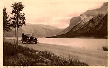 Lake Minnewanka, Banff, Canada, Byron Harmon, Canadian photographer, Postcard picture