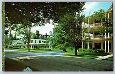 Middlebury, Vermont VT - Building Of Middlebury College - Vintage Postcard picture