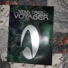 Star Trek voyager Official Limited Edition Writers Directos Guide 1995 picture