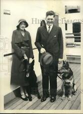 1931 Press Photo Mr. & Mrs. Gene Tunney & dogs aboard SS Columbus in New York picture