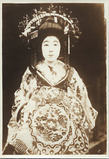 Japan, Geisha in Costume, Vintage Print, ca.1900 Vintage Print d' picture