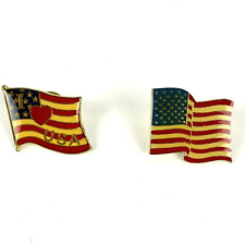 VTG 2 Patriotic Pinbacks Waving Flags Enamel I LOVE USA embossed gold tone picture
