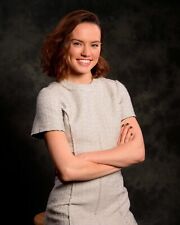 DAISY RIDLEY 8x10 Celebrity Photo Photograph picture
