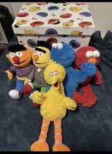 UNIQLO × KAWS × SESAME STREET Plush Toy Set of 5 Complete Box USED picture