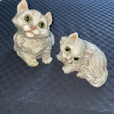 VTG Universal Statuary Corp Set of 2 White Cats / Kittens With Green Eyes 1975 picture
