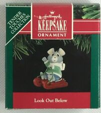 1991 Hallmark Keepsake Christmas Ornament Look Out Below . picture