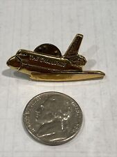 Antique Challenger Space Shuttle Lapel Pin 1986 NASA Gold tone  picture