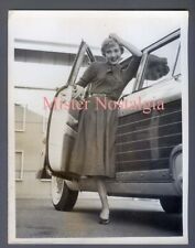 Vintage Photo 1957 Jane Powell poses at her home with woody car candid picture