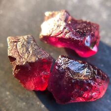 12.95 CTs Natural Purplish Red Rhodolite Garnet Rough Faceting Ceylon Unheated picture