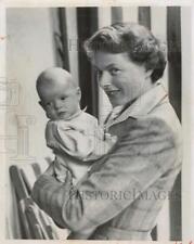 1950 Press Photo Actress Ingrid Bergman and her son 