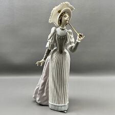 Lladro Porcelain 10.25” English Lady 5324 Figurine Spain 1985 Daisa picture