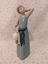 Lladro Daisa 5010 Prissy Coiffure Girl With Hat Figurine 1978 10