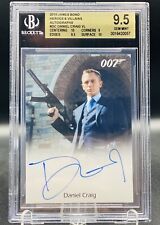 BGS 9.5 2010 Rittenhouse James Bond Heroes Villians Daniel Craig Autograph Card picture