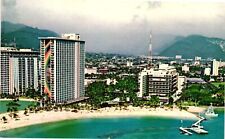 Vintage Postcard- HILTON HAWAIIAN VILLAGE, WAIKIKI BEACH, HI. 1960s picture