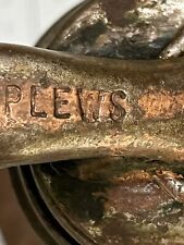 Vintage Plews Oil Can Oiler Pump Trigger , Made In USA. Pre owned picture