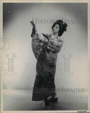 1956 Press Photo Azuma IV star of the Kaluki Dancers - cvb62963 picture