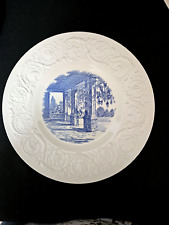 Lovely Wedgwood Randolph Macon Woman's College Blue Plate 'The Wisteria' 10-1/2