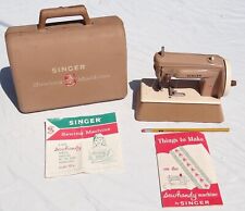 Vint 1960s Singer Sewhandy Model 40 K Childs Sewing Machine w/Case & Paperwork picture