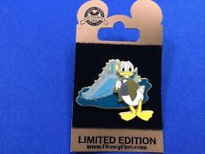Disney Pin - Donald Duck 20,000 Leagues Under The Sea - WDW Gold Card Collection picture