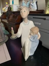 Lladro 4874 Boy and Girl with Candle MINT Condition Secondary Market: $220 picture