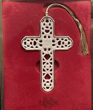 Lenox Cross Snowflake Pattern Ceramic with Gold Trim, NEW in Box picture