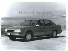 1989 Press Photo 1989 Hyundai Sonata sedan - mjx41058 picture