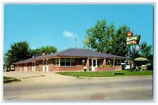 c1960 Exterior Building Holiday Motel Willmar Minnesota Vintage Antique Postcard picture