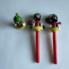 Vintage 1997 Looney Tunes Marvin The Martian Playful Pen Cap Figures dried pens picture