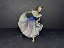 Vintage royal doulton figurine A Gypsy Dance (bone China) 1958 Excellent (b83) picture