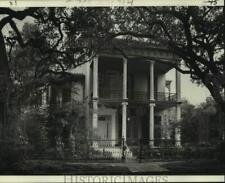 1981 Press Photo Mr. and Mrs. Mmahat's 'Rosegate' Home in New Orleans picture
