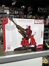 Gentle Giant Deadpool Statue Vespa Scooter Marvel Limited 395/550 RARE  picture