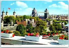 Postcard - Tower of London and Tower Bridge - Tower Hamlets, England picture