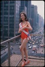 Photo:[[Miss U.S.A. Dorothy Anstett]] 3 picture
