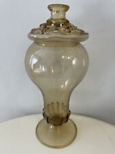 Delicate & rare 17th century Venetian light amber glass flower vase picture