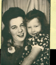 1940's WWII USAAF PFC Herb Braynard's Photo Booth wife Marjorie  & daughter picture