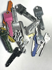 Large Lot pocket knife, key shape, 75 pieces in the lot, less than 1.25 ea, TSA picture