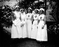 WWI British Nurses at Hanworth Hall 1915 Photo picture