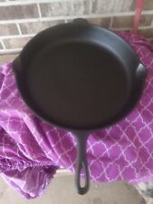 lodge cast iron 3 notch number 14 skillet pan picture
