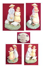 VINTAGE Hallmark Figurine 1997 Spoonful Stars LIFE'S LITTLE PLEASURES Girls Hens picture