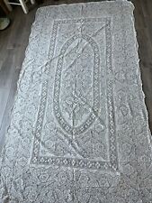 Vintage FLORAL Lace Tablecloth ~ QUAKER LACE STYLE ~ 54x100