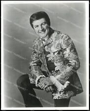 LIBERACE with Colorful Jacket Las Vegas Star Vintage 1971 Original Press Photo picture