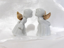 Giftco Kissing Angels Porcelain Figurines White With Gold Wings Vintage 3 3/4