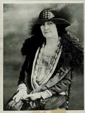 1930 Press Photo Mrs. Miriam A. 