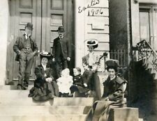F484 Original Vintage Photo VICTORIAN GROUP ON STEPS, EASTER c 1906 picture