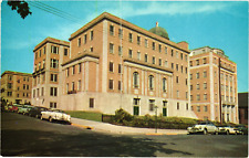 Postcard:  Sacred Heart Hospital -- Allentown, Pennsylvania -- USA picture