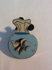 HTF Disney Gill Fish Bag Hidden Mickey Rare Pin (D3) picture